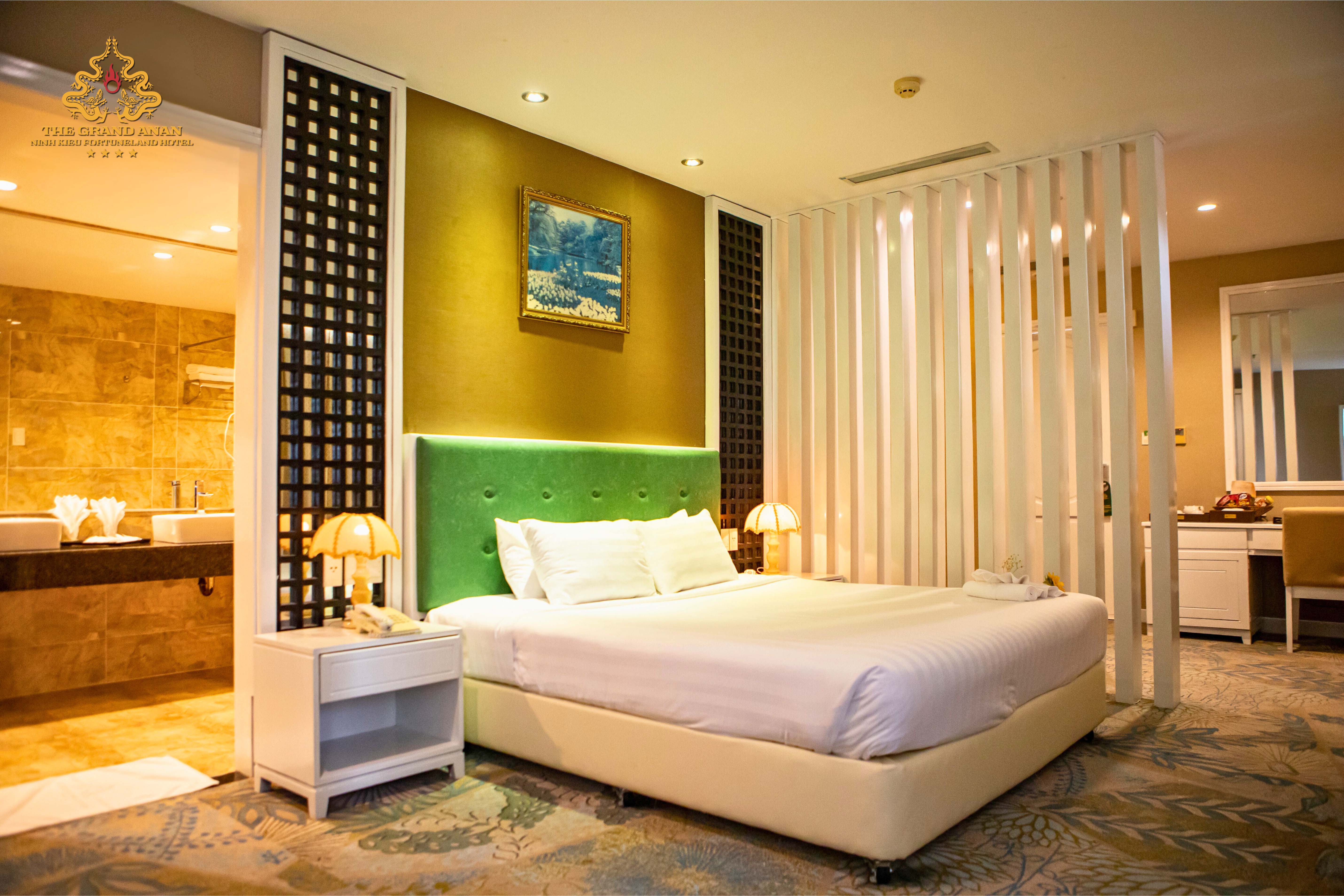 Phòng VIP EXECUTIVE SUITE tại khách sạn Ninh Kieu Fortuneland Hotel